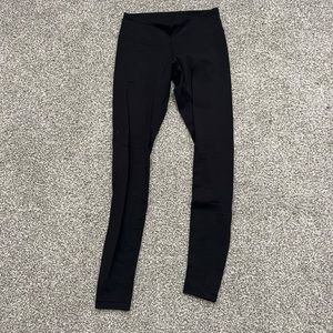 Lululemon Wunder Under (low rise). Brand new! Never worn